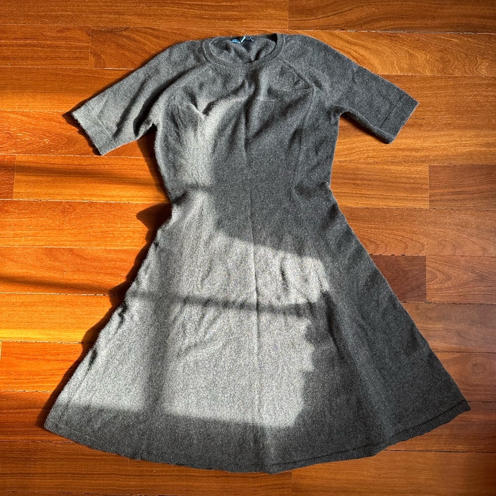 Antonio Melani Gorgeous 100% Cashmere Fit and Flare Sweater Dress, size Medium